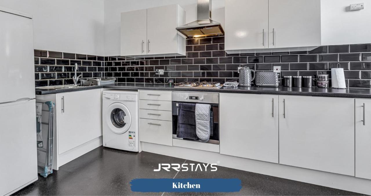 Cardiff Stylish 2 Bedroom Sleeps 6 Wi-Fi - Jrr Stays Exteriör bild
