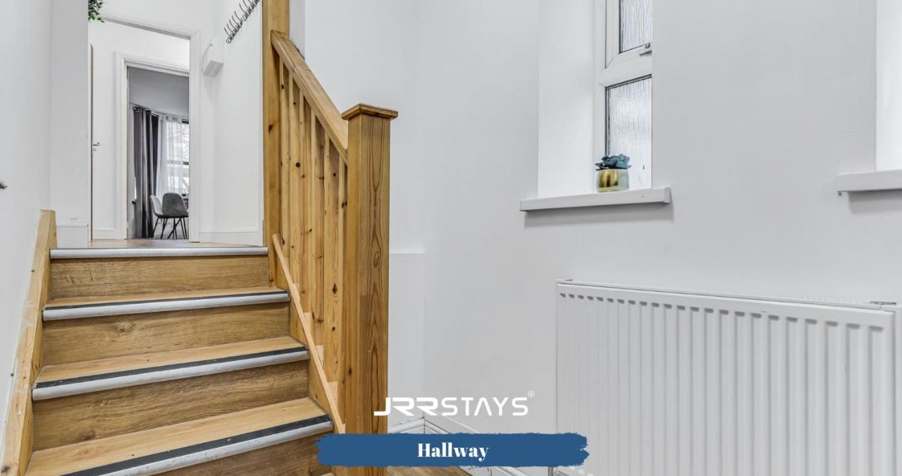 Cardiff Stylish 2 Bedroom Sleeps 6 Wi-Fi - Jrr Stays Exteriör bild